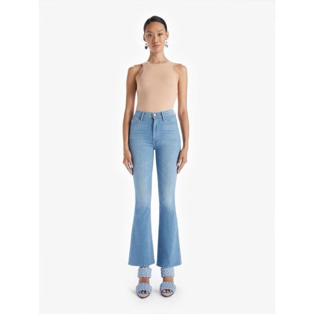 MOTHER High Waisted Weekender Skimp Jeans in Hold My Hand Wash Size 25